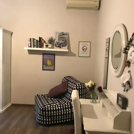 아파트 Mirella's Trastevere *